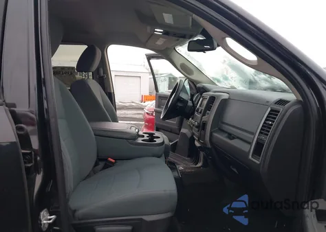 2016 Ram 2500 Tradesman z USA, uszkodzony, nr VIN 3C6UR5CJ7GG106905